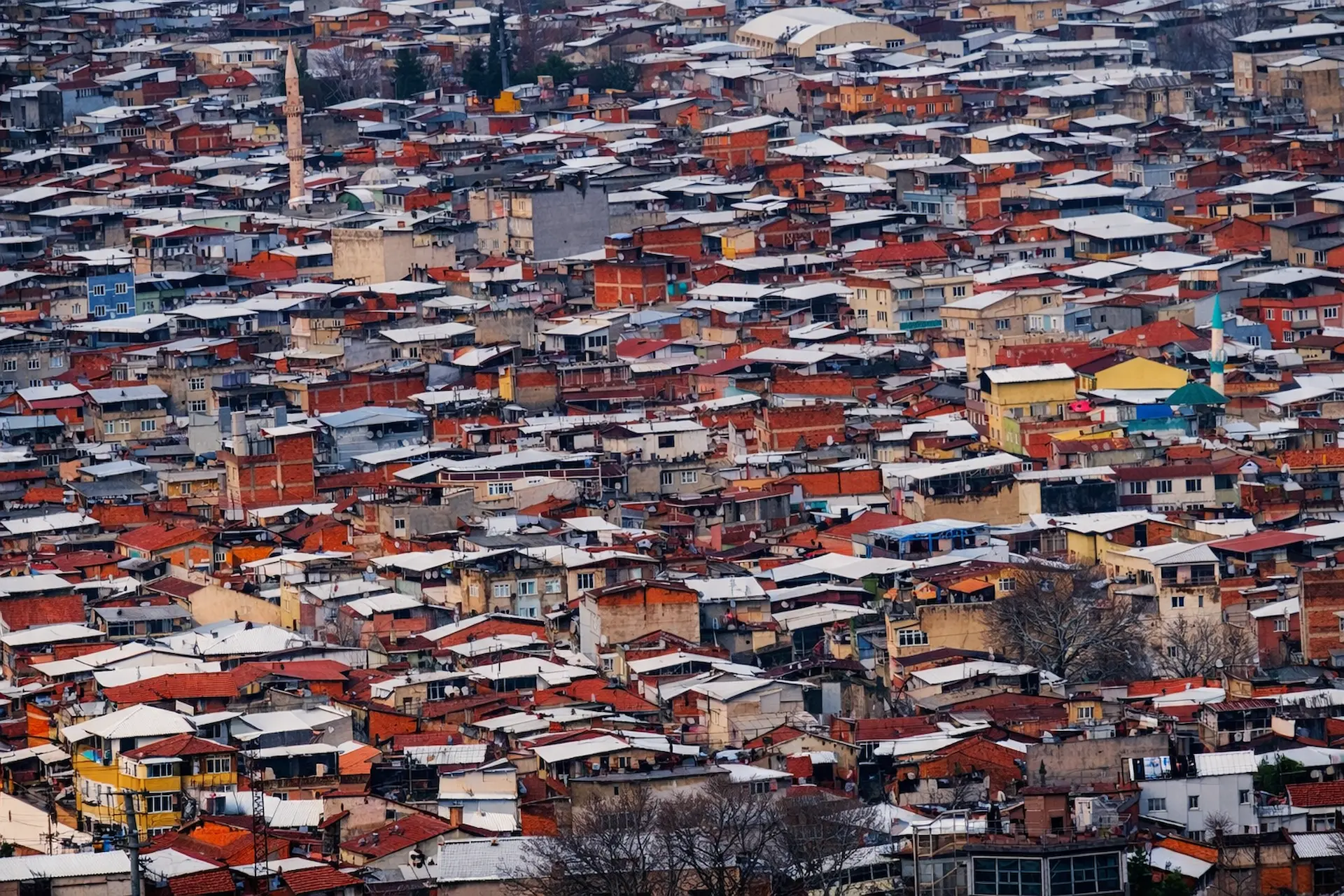 Ovanın kalbine saplanan beton hançerler